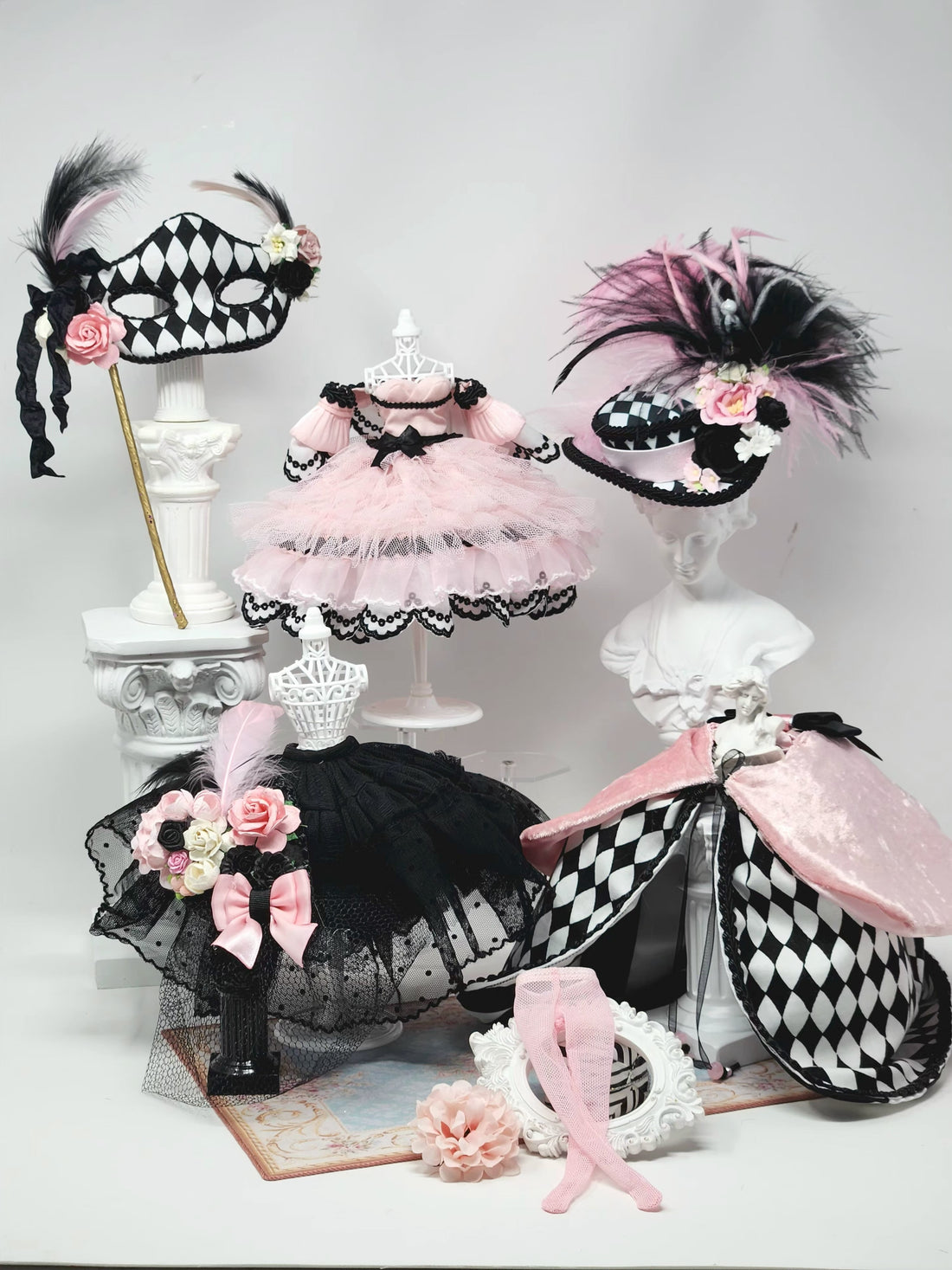 Blythe Outfit, Pink Masquerade, OOAK, Blythe Dress, 9-Piece Ensemble, Fashion, Couture, Bespoke