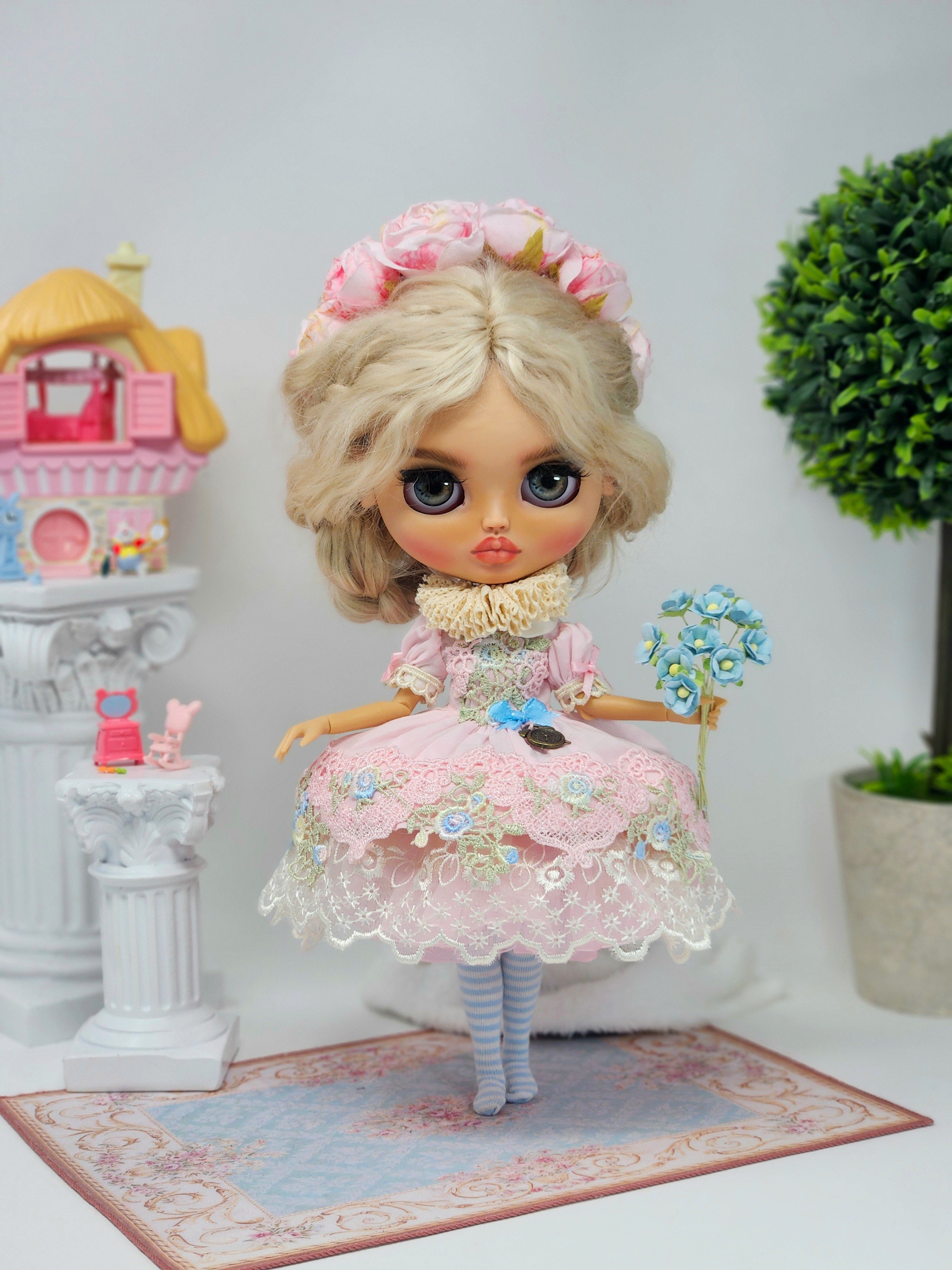 Blythe Doll Outfit: Alice in Wonderland, 8-Pc Ensemble, Victorian Whimsical Fashion, Top Hat, White Rabbit Staff