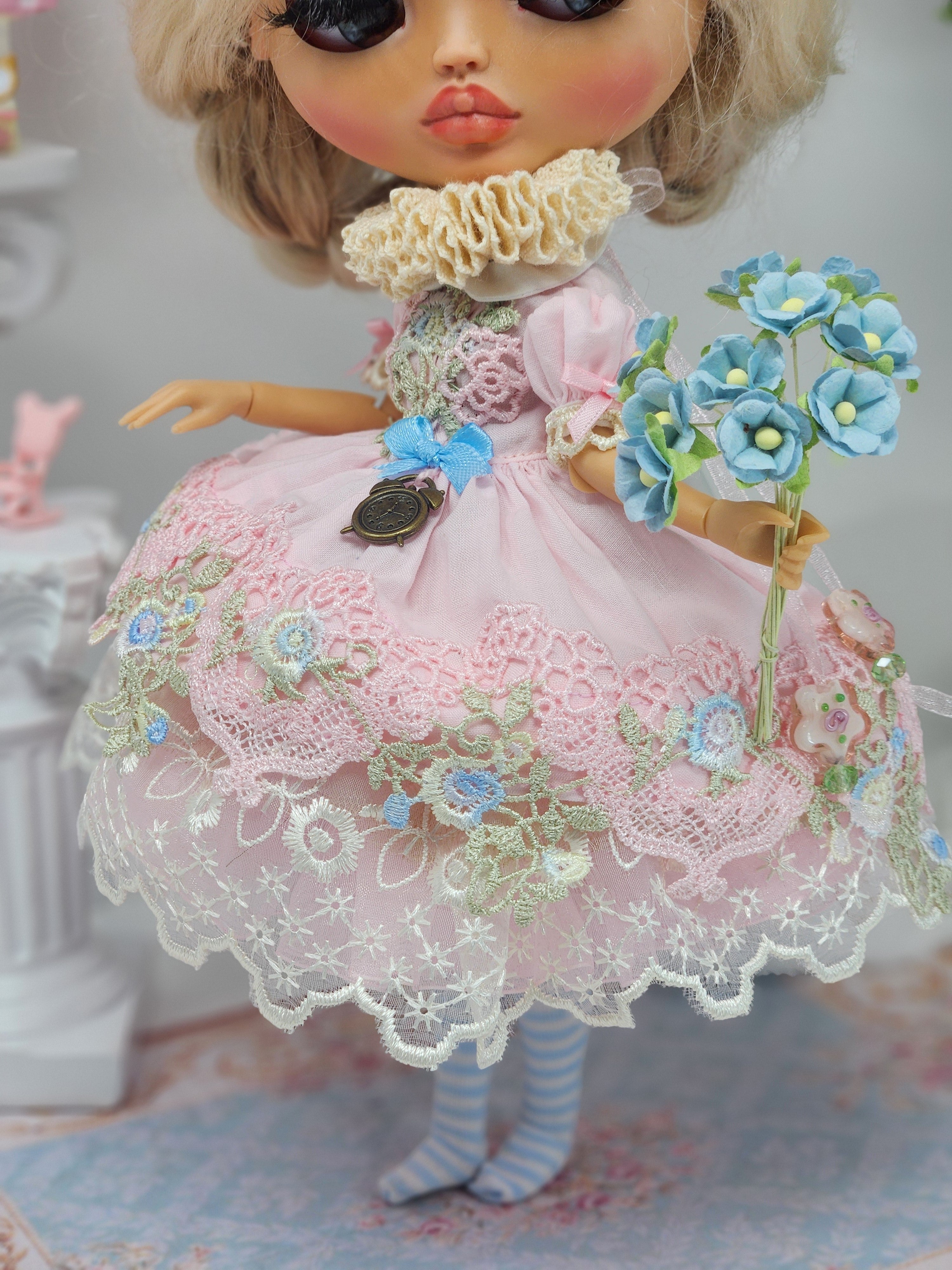 Blythe Doll Outfit: Alice in Wonderland, 8-Pc Ensemble, Victorian Whimsical Fashion, Top Hat, White Rabbit Staff