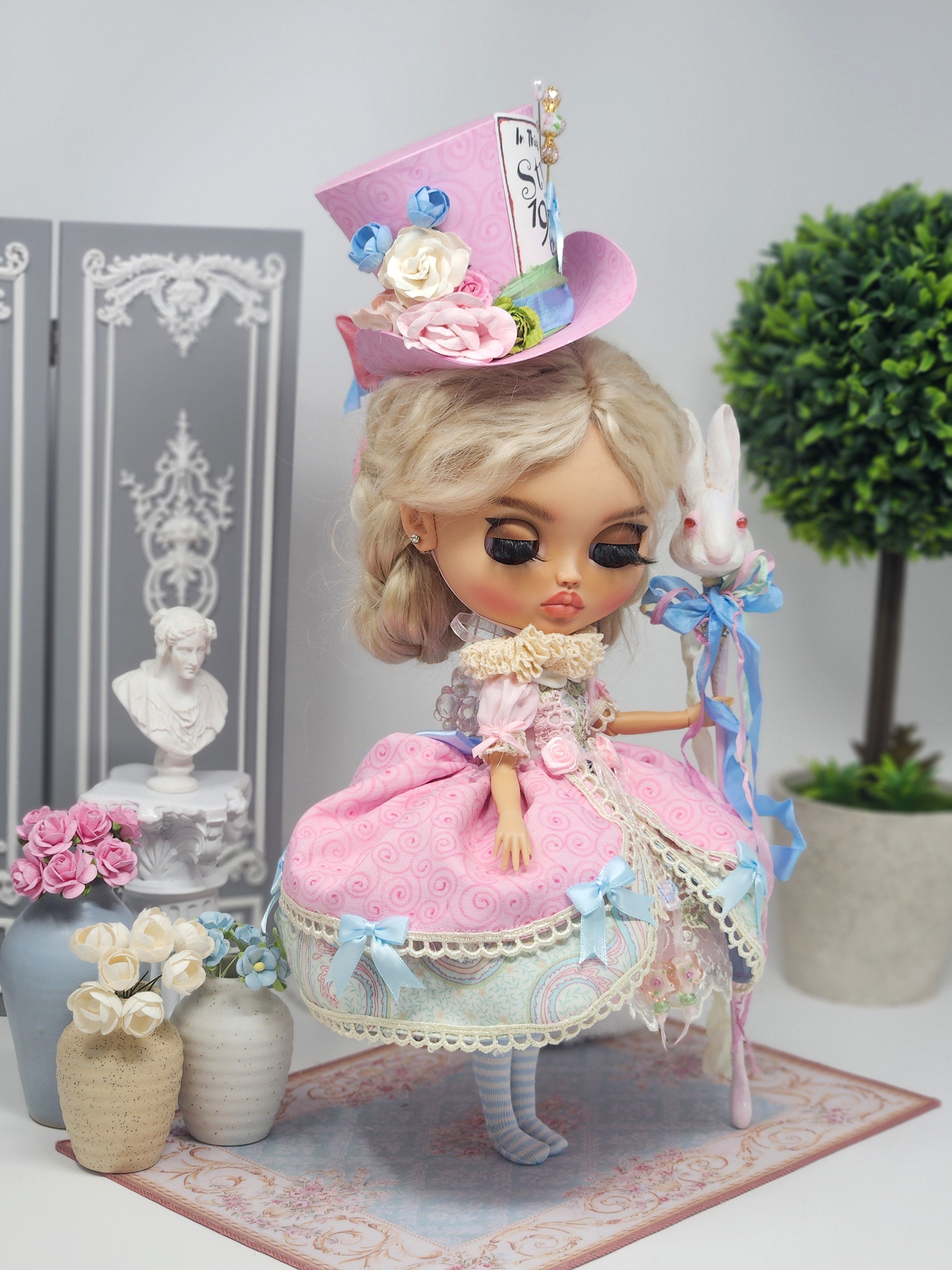 Blythe Doll Outfit: Alice in Wonderland, 8-Pc Ensemble, Victorian Whimsical Fashion, Top Hat, White Rabbit Staff