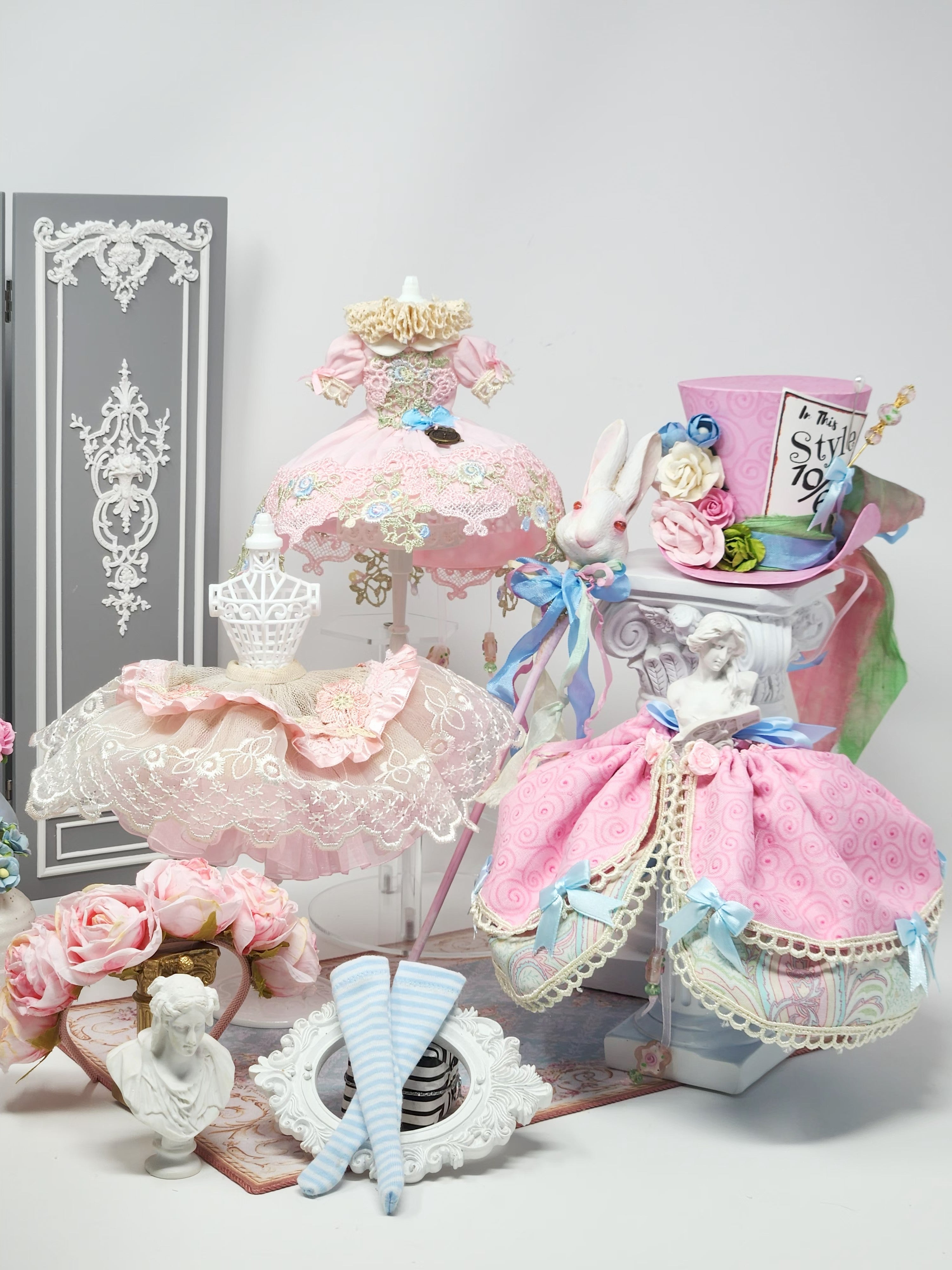 Blythe Doll Outfit: Alice in Wonderland, 8-Pc Ensemble, Victorian Whimsical Fashion, Top Hat, White Rabbit Staff
