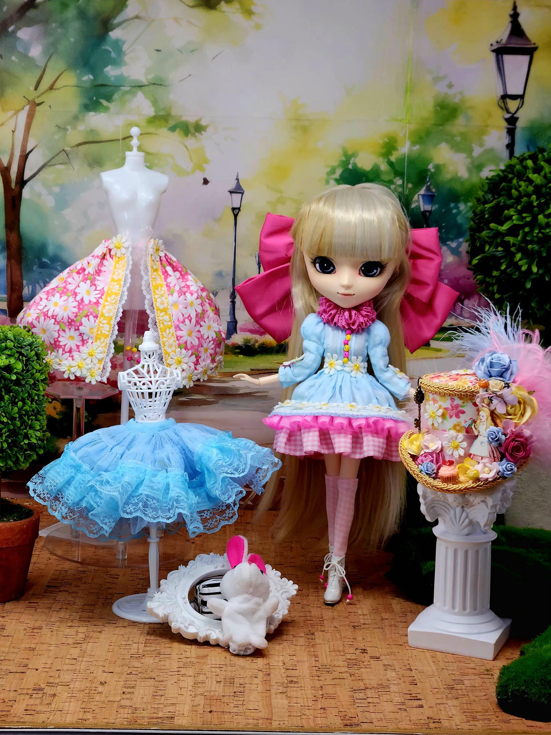 OOAK Pullip Doll: Alice in Wonderland, Blue Dress, Top Hat, White Rabbit Plush