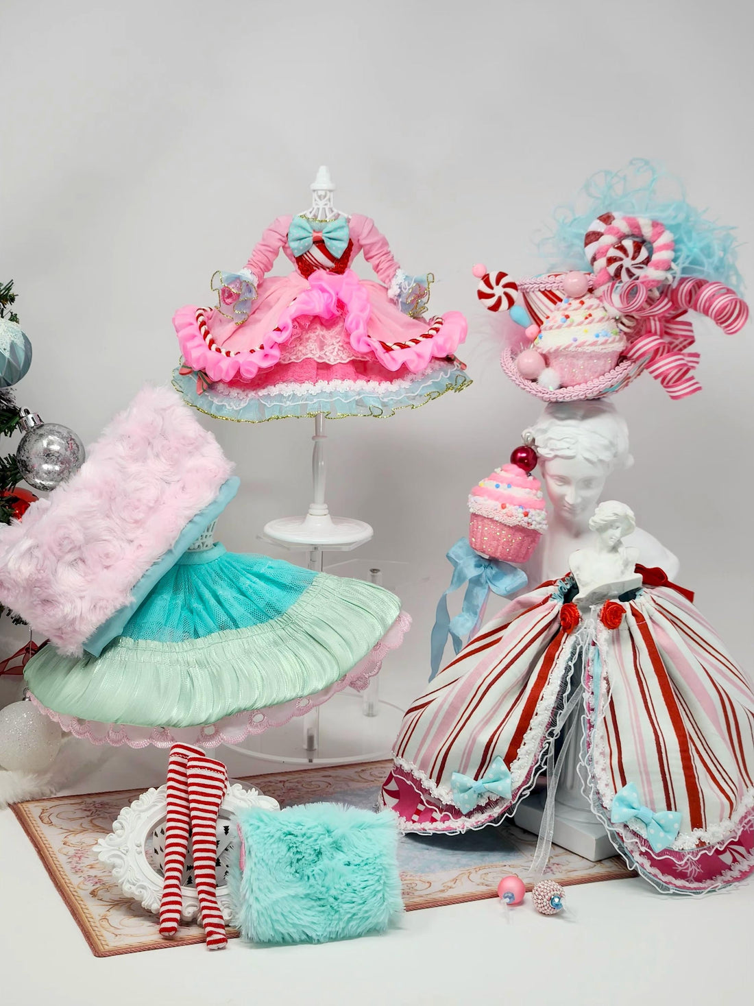 Blythe Dress, Pink Winter Wonderland Outfit, OOAK, 8-Piece Ensemble, Christmas, Candy Cane, Cupcake, Couture, Top Hat
